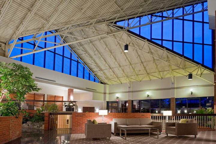 Hotel 7 of 60