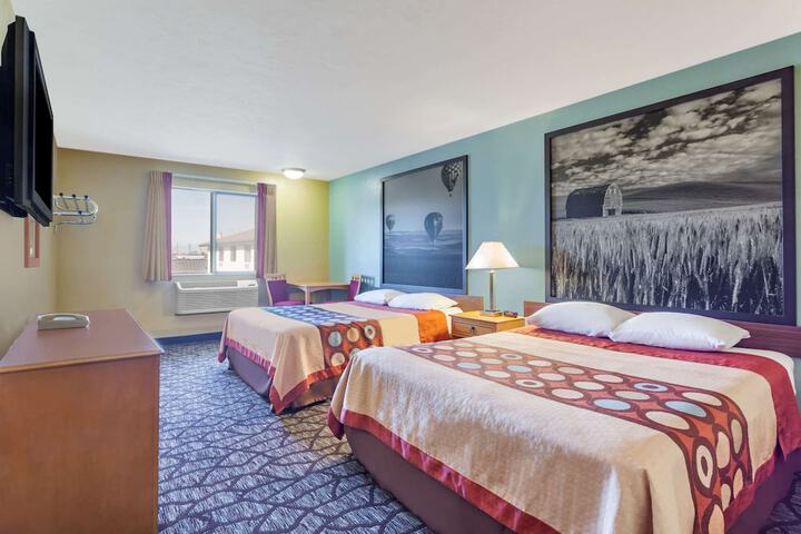 Room 21 of 42