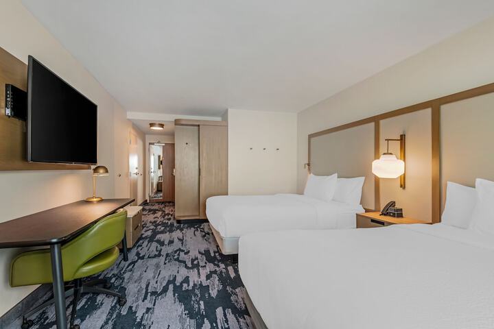 Room 60 of 71