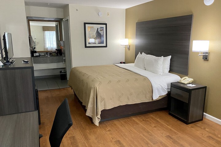 Quality Inn Branson - Hwy 76 Central
