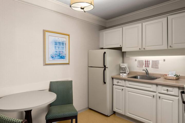 Royal Scot Hotel & Suites Trademark Collection by Wyndham