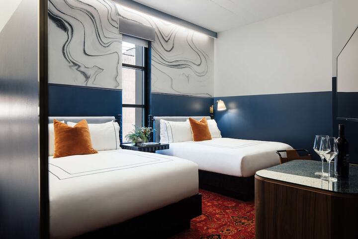 Room 54 of 67