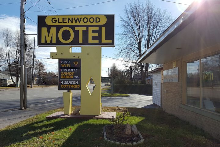 Hotel 6 of 22