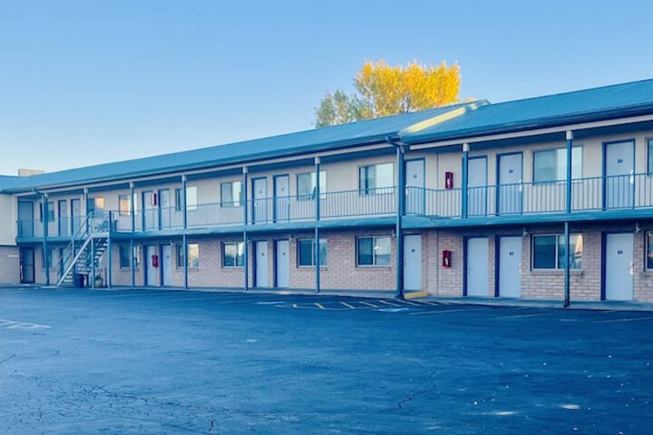 Hotel 3 of 84