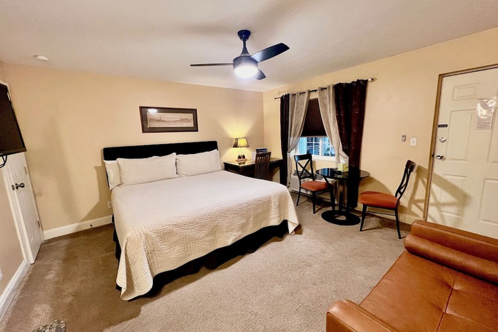 The Mount Vernon Inn
