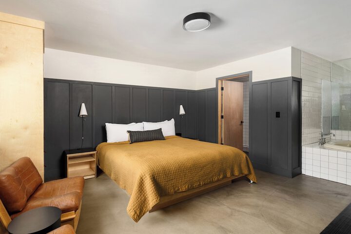 Room 67 of 119