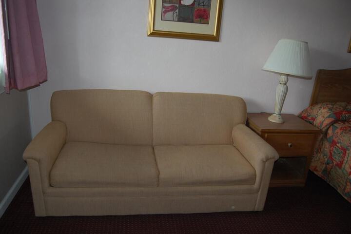 Room 19 of 29