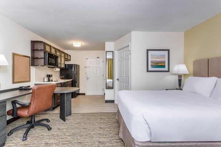 Candlewood Suites Secaucus - Meadowlands by IHG