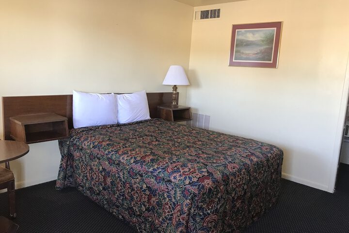 Room 15 of 31