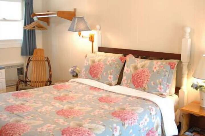 Room 155 of 191