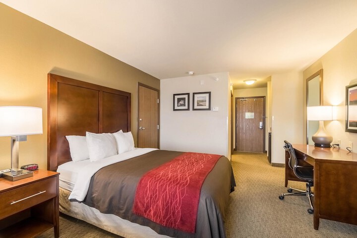Room 18 of 34