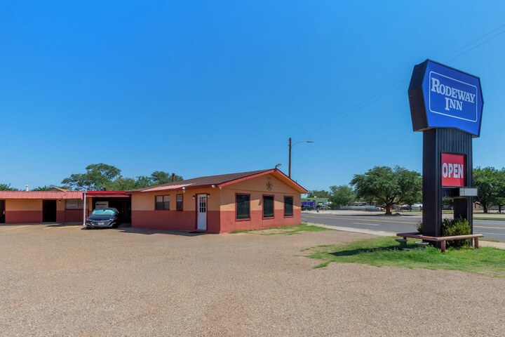 Rodeway Inn