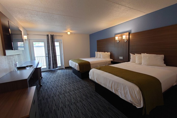 Room 19 of 33