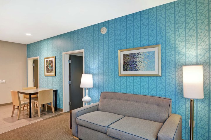 Room 38 of 55