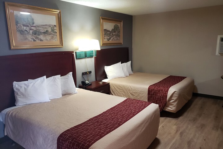 Room 16 of 22