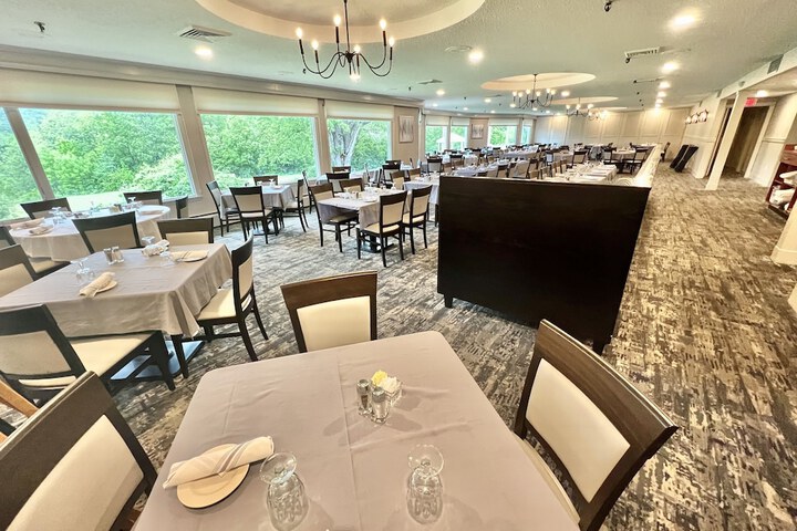 Town and Country Inn & Resort