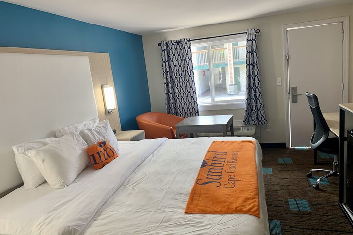 Room 35 of 53