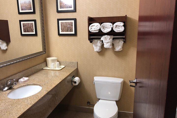 Room 51 of 69