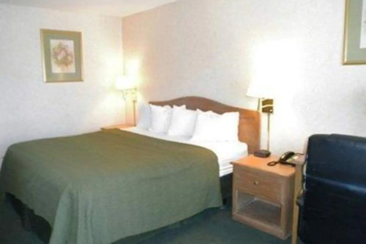 ECONO LODGE