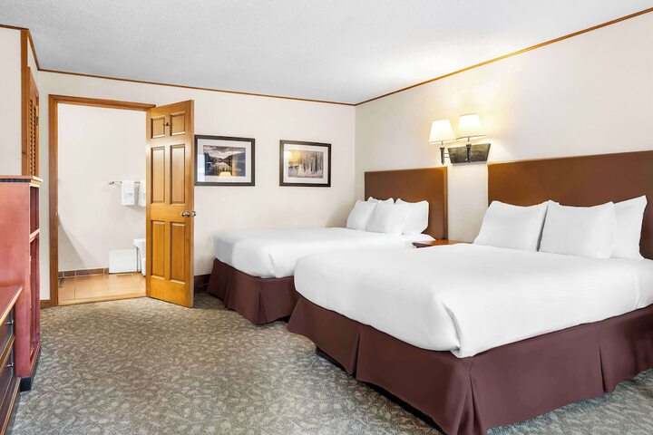Best Western Adirondack Inn