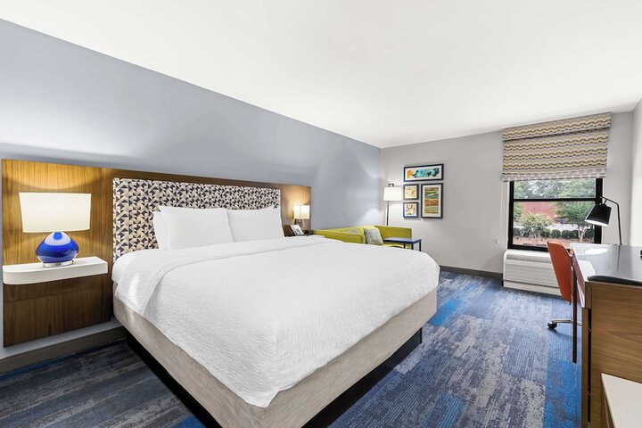 Hampton Inn Florence Midtown near University of North Alabama