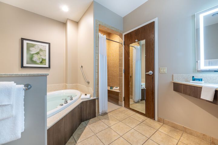 Best Western Plus Waterbury - Stowe
