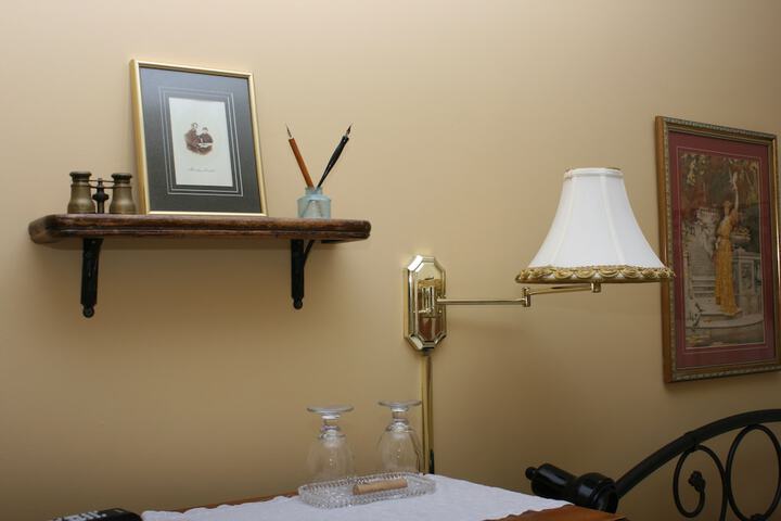 Room 29 of 63