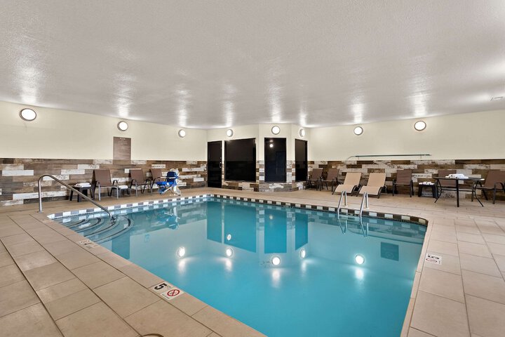 Pool 6 of 40