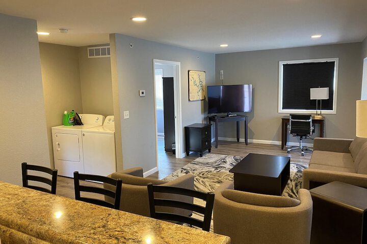 Room 54 of 148