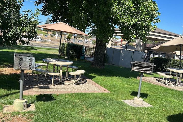 Property Grounds 29 of 29