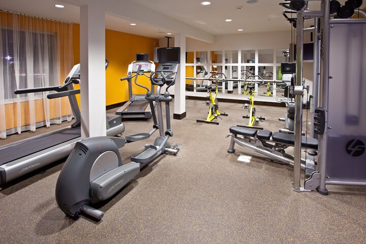 Holiday Inn Express Indianapolis-Fishers by IHG