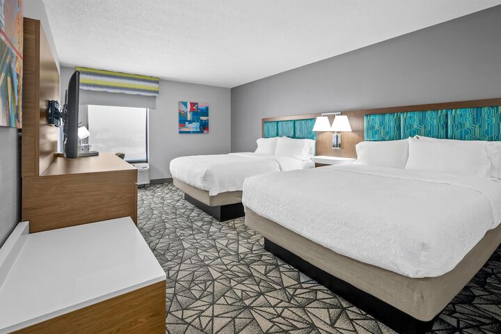Hampton Inn Bloomington West