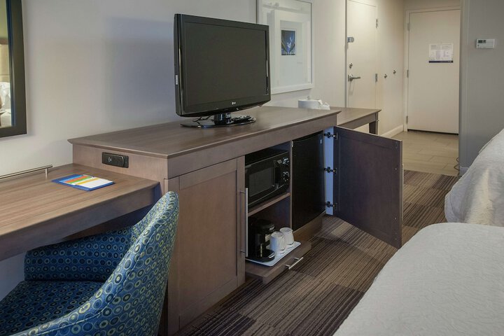 Room 44 of 63