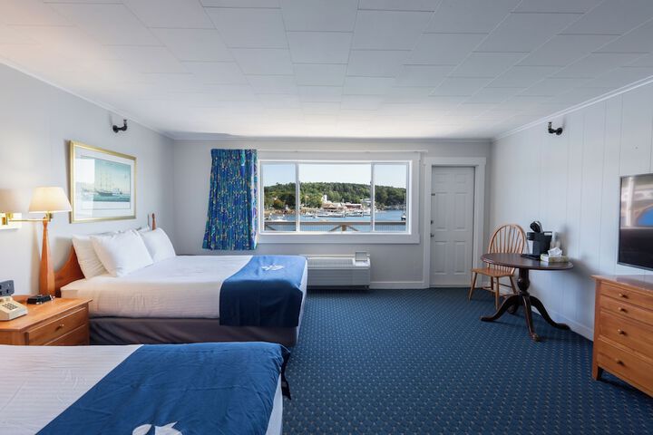 Fishermans Wharf Inn