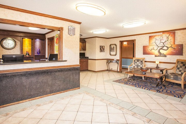 Hotel Interior 8 of 28
