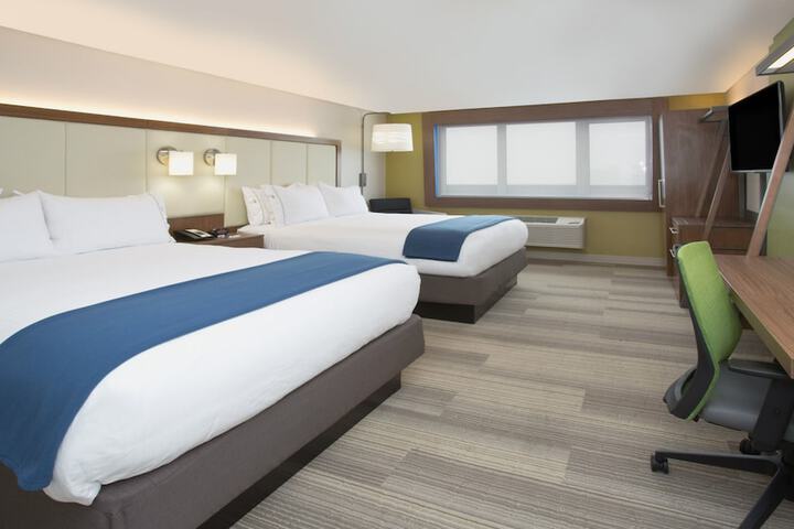 Holiday Inn Express & Suites Roswell by IHG