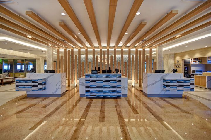 DoubleTree by Hilton Virginia Beach Oceanfront South