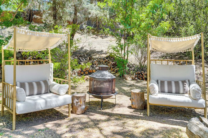 Vibrant casa Paloma w / Patio - Near Vineyards!