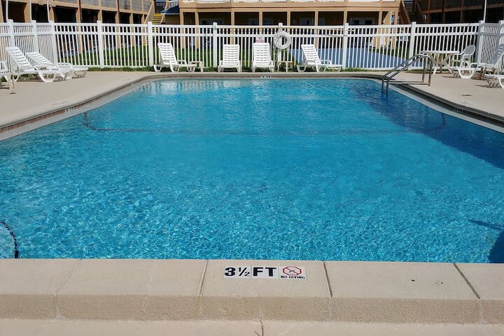 Pool 2 of 73