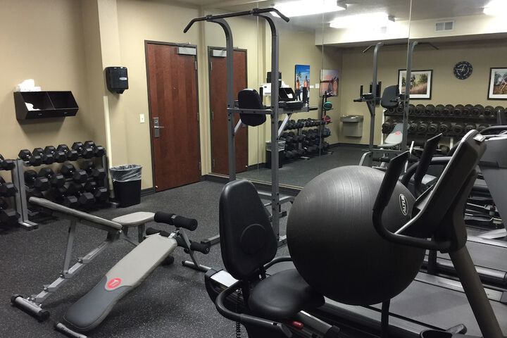 Roosevelt Inn and Suites