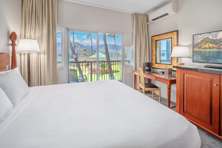 Maui Beach Hotel