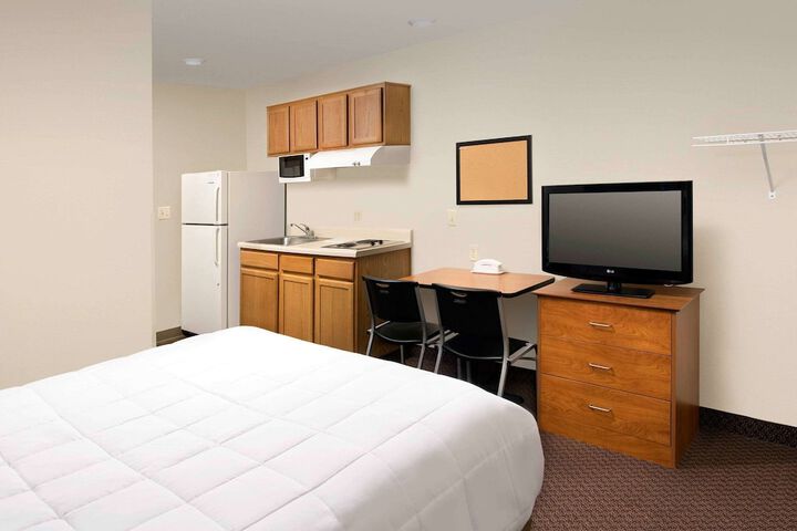 Room 14 of 27