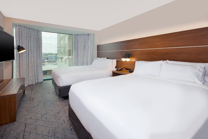 Room 21 of 41