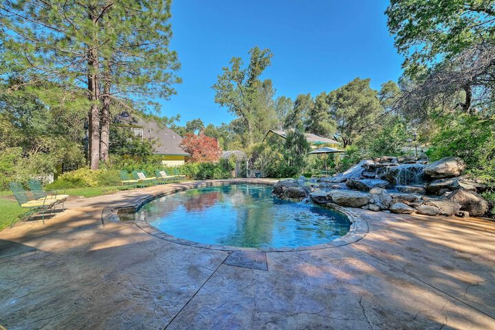 Sonora Home on 10 Resort Acres w / Shared Pool!