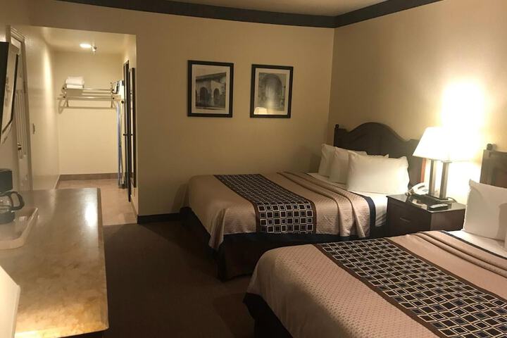Room 28 of 34