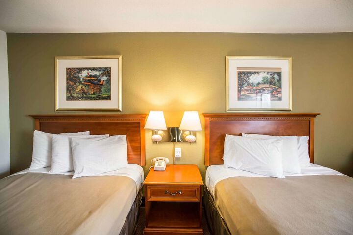 Room 22 of 36