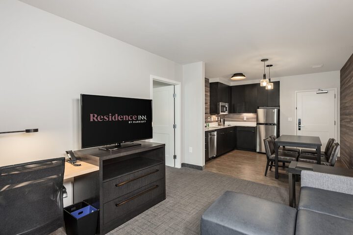 Room 22 of 40