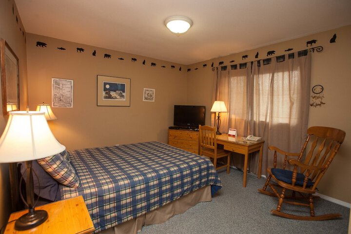 Room 16 of 34