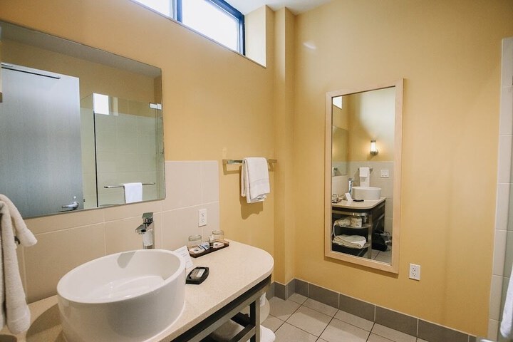 Room 25 of 112