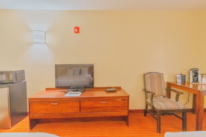 Room 47 of 71
